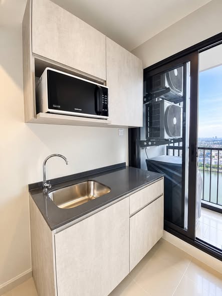 bathroom and kitchen of The Politan Aqua