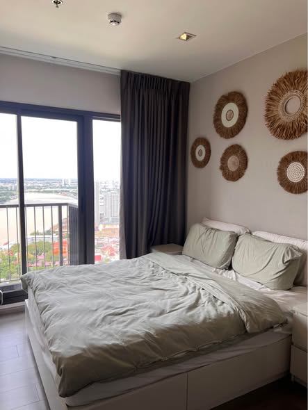 bedroom of The Politan Aqua