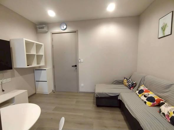 bedroom of The Politan Aqua