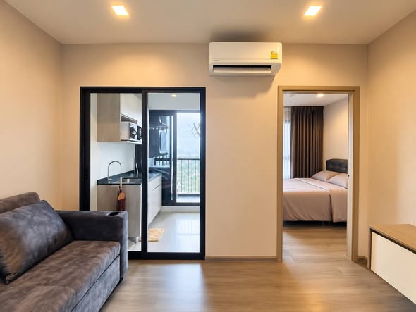 bedroom and room interior of The Politan Aqua
