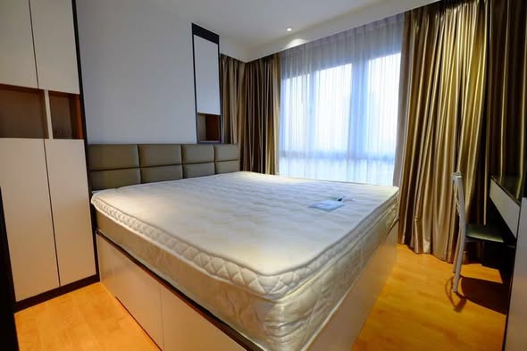 bedroom of The President Sathon-Ratchaphruek 1