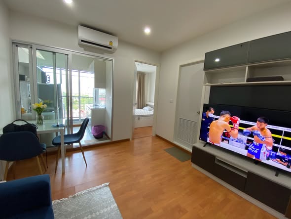 living room and bedroom of The President Sukhumvit Samut Prakan