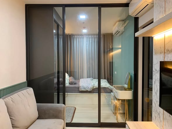 bedroom and room interior of The Privacy Jatujak