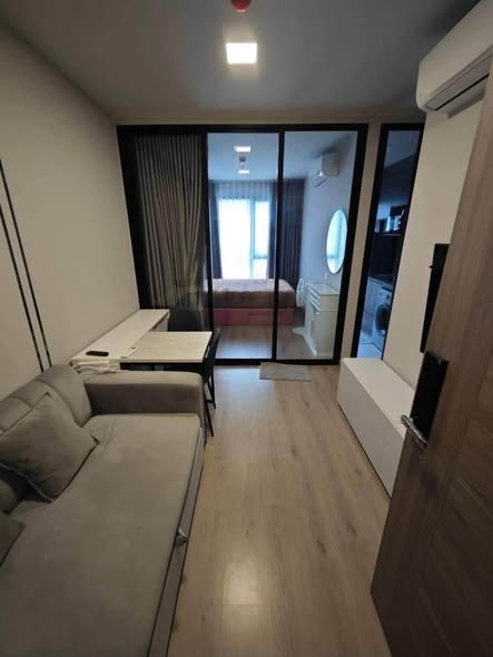 bedroom and room interior of The Privacy Taopoon Interchange