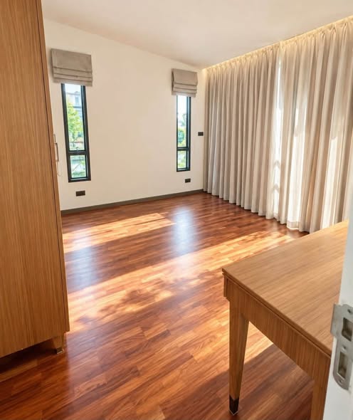 room interior of The Private Residence Rajdamri
