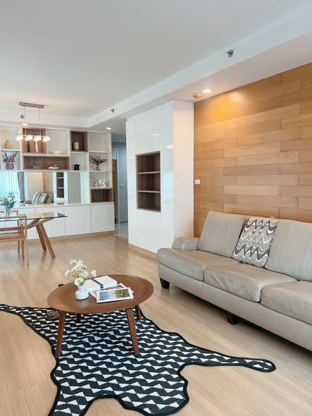 living room of The Rajdamri Serviced Residence