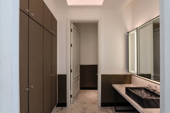 bathroom of The Residences at Mandarin Oriental Bangkok