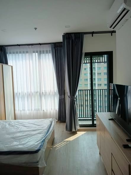 bedroom of The Rich Rama 9 – Srinagarindra