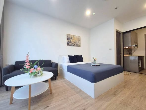 bedroom and living room of The Rich Rama 9 – Srinagarindra