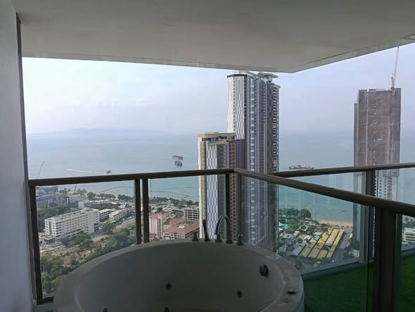 The Riviera Ocean Drive