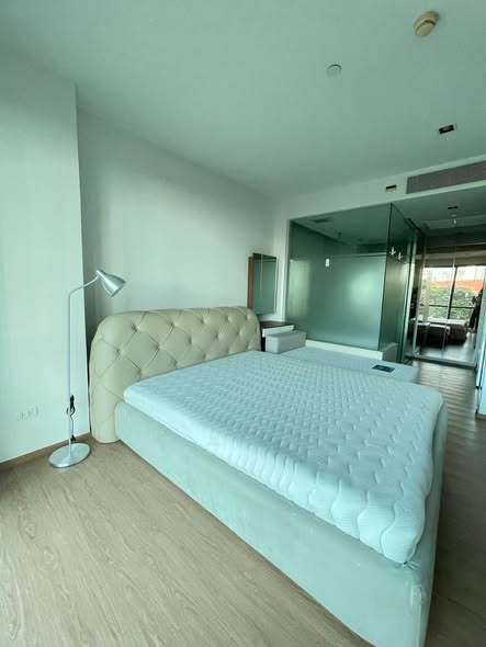 bedroom of The Room Sukhumvit 21