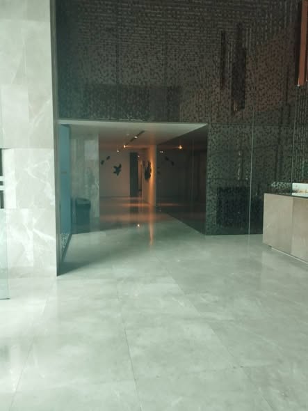 The Room Wongwian Yai