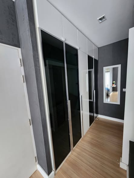 room interior of The Seed Mingle