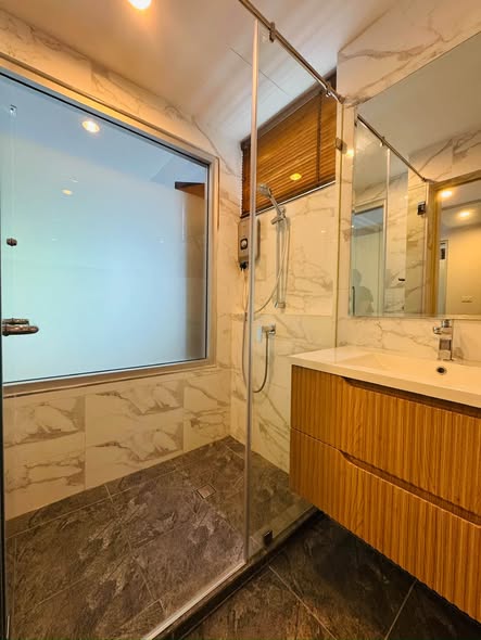 bathroom of the seed musee sukhumvit 26