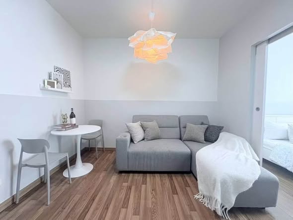 bedroom and living room of The Seed Ratchada – Huaykwang