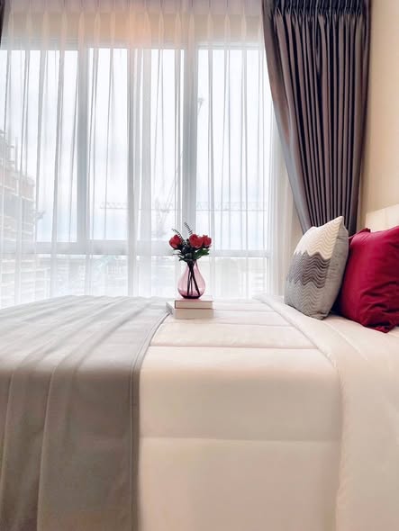 bedroom of The Sky Sukhumvit