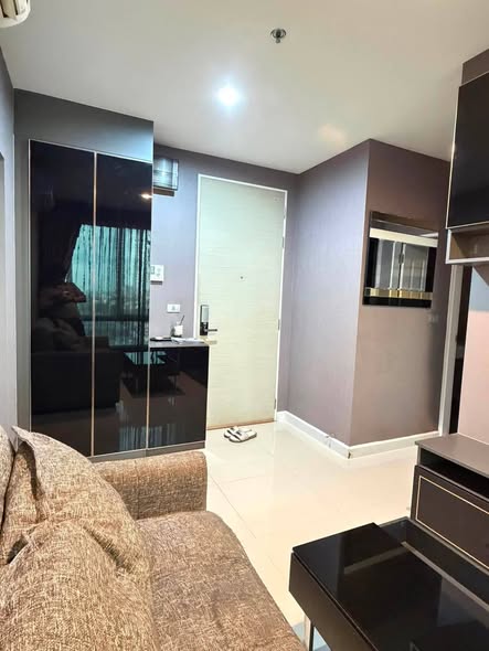 bedroom of The Sky Sukhumvit