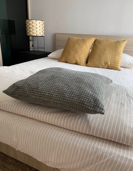 bedroom of The TEAK Sukhumvit 39