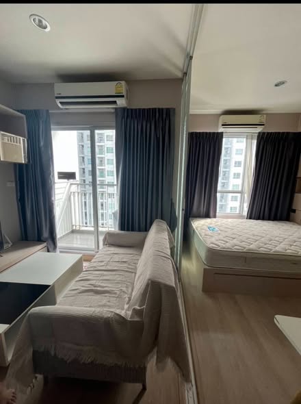 bedroom of The Tempo Grand Sathon-Wutthakat