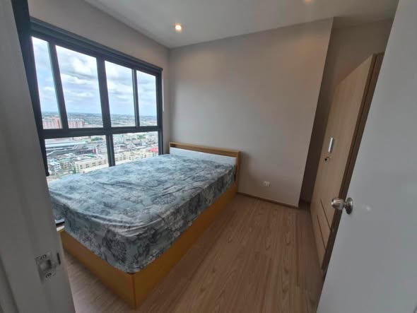 bedroom of The Tree Huamak Interchange
