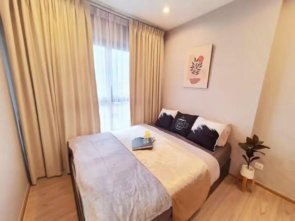 bedroom of The Tree Huamak Interchange