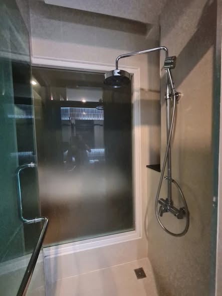 room interior and bathroom of The Unique Lat Phrao 26
