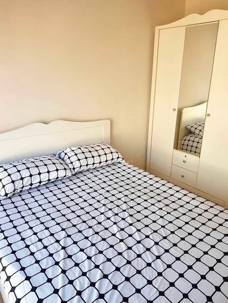 bedroom of Thru Thong Lor