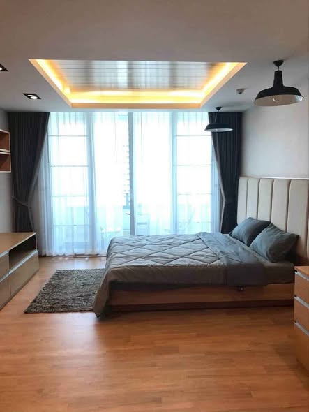 bedroom of Thru Thong Lor
