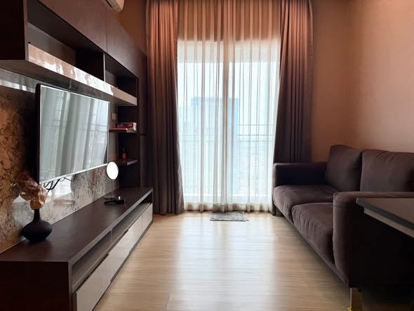 living room and bedroom and room interior of Thru Thong Lor