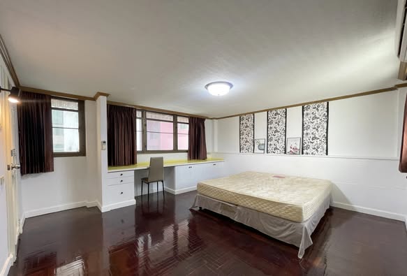 bedroom of Townhouse Ekkamai 12