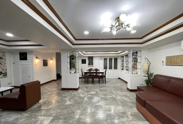 Townhouse Ekkamai 12
