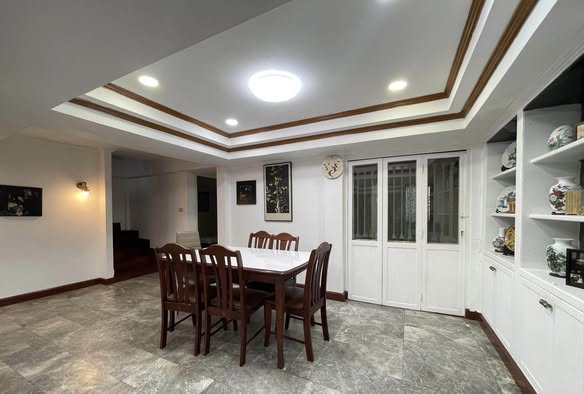 Townhouse Ekkamai 12