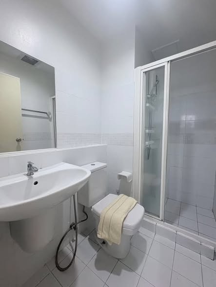 bathroom of U Delight @ Huai Khwang Station