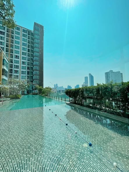 pool of U Delight @ Huai Khwang Station
