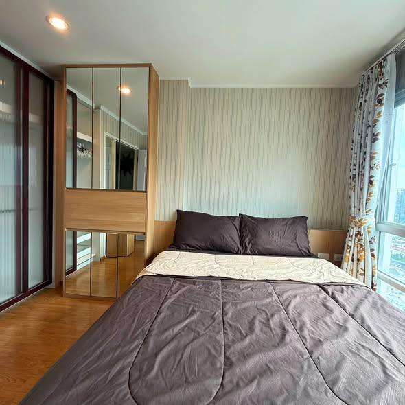 bedroom and room interior of U Delight @ On Nut Station