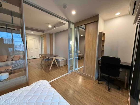 bedroom and room interior of U Delight Residence Riverfront