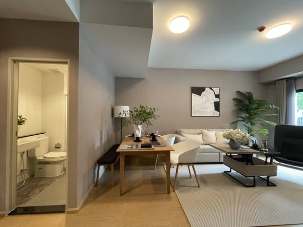 living room of UNiO Sukhumvit 72