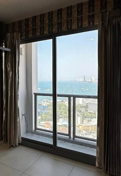 Unixx South Pattaya Condominium