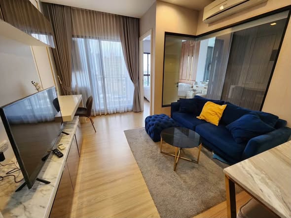 living room and room interior of Urbano Absolute Sathon-Taksin