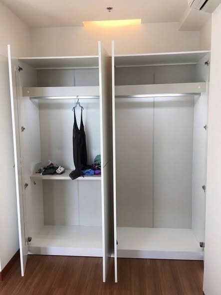 Vantage Condominium