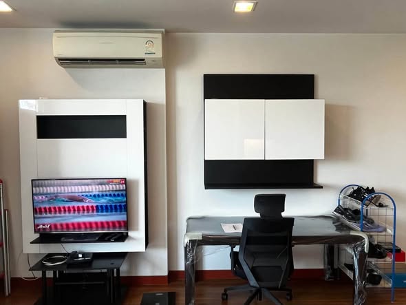 Vantage Condominium