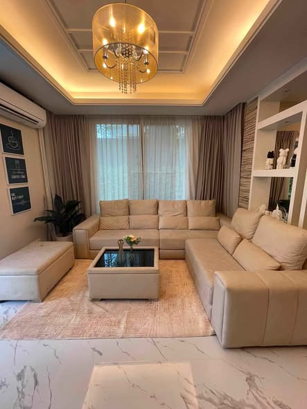 living room of Vararom Premium House Watcharapol-ChatuChot | Q House