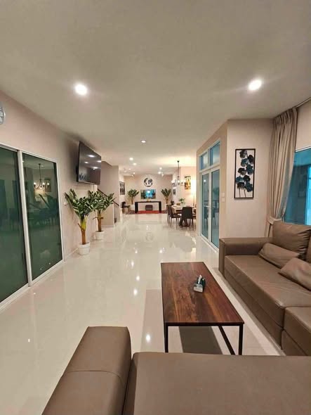 living room and room interior of Vararom Premium House Watcharapol-ChatuChot | Q House