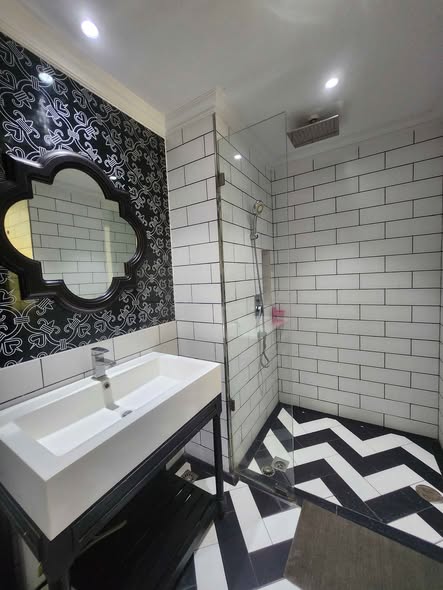 bathroom of Venetian Signature Condo Resort Pattaya