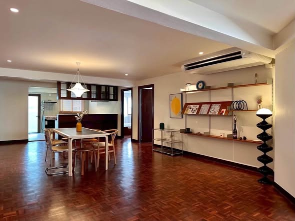 living room and room interior of Via Botani Sukhumvit 47