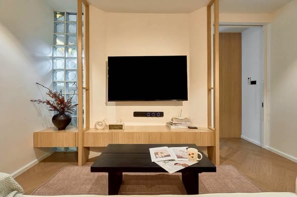 bedroom and living room of Vieng Ping Condominium
