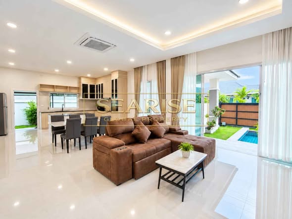 living room of Villa Royale – 3 Bedrooms Private Pool Villa