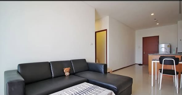 living room of Villa Sathon Condominium