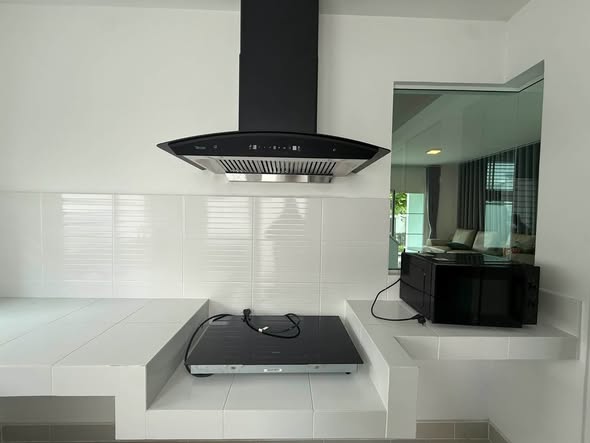 kitchen of Villaggio Srinakarin-Bangna 2