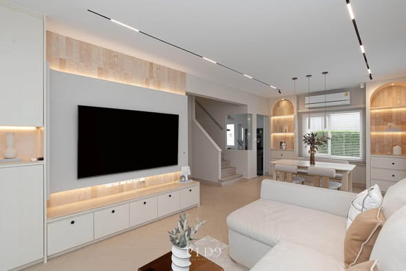 living room and bedroom of Villaggio Srinakarin-Bangna 2